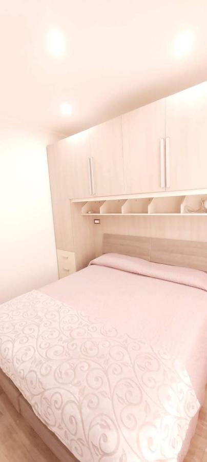 Le Scalette Bed & Breakfast La Maddalena  Dış mekan fotoğraf