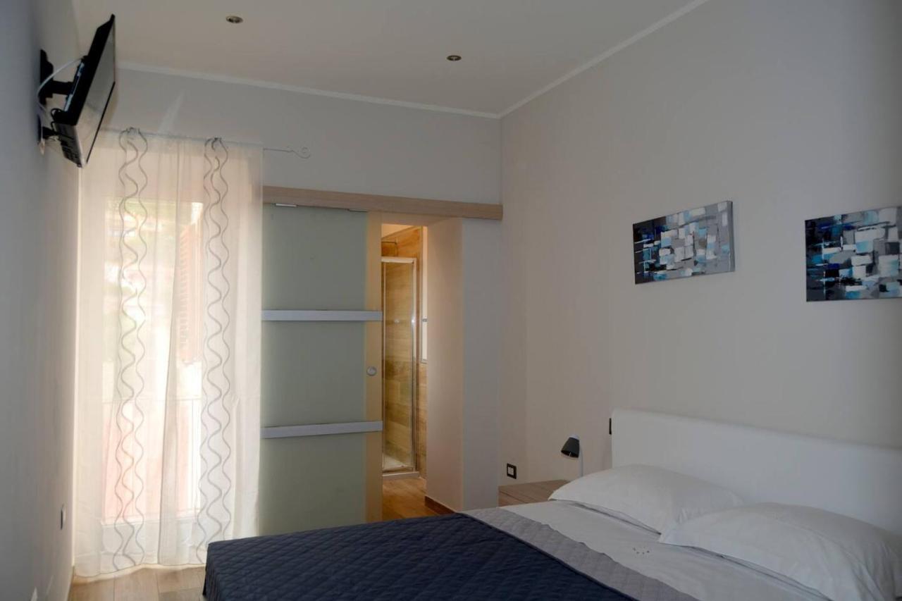 Le Scalette Bed & Breakfast La Maddalena  Dış mekan fotoğraf